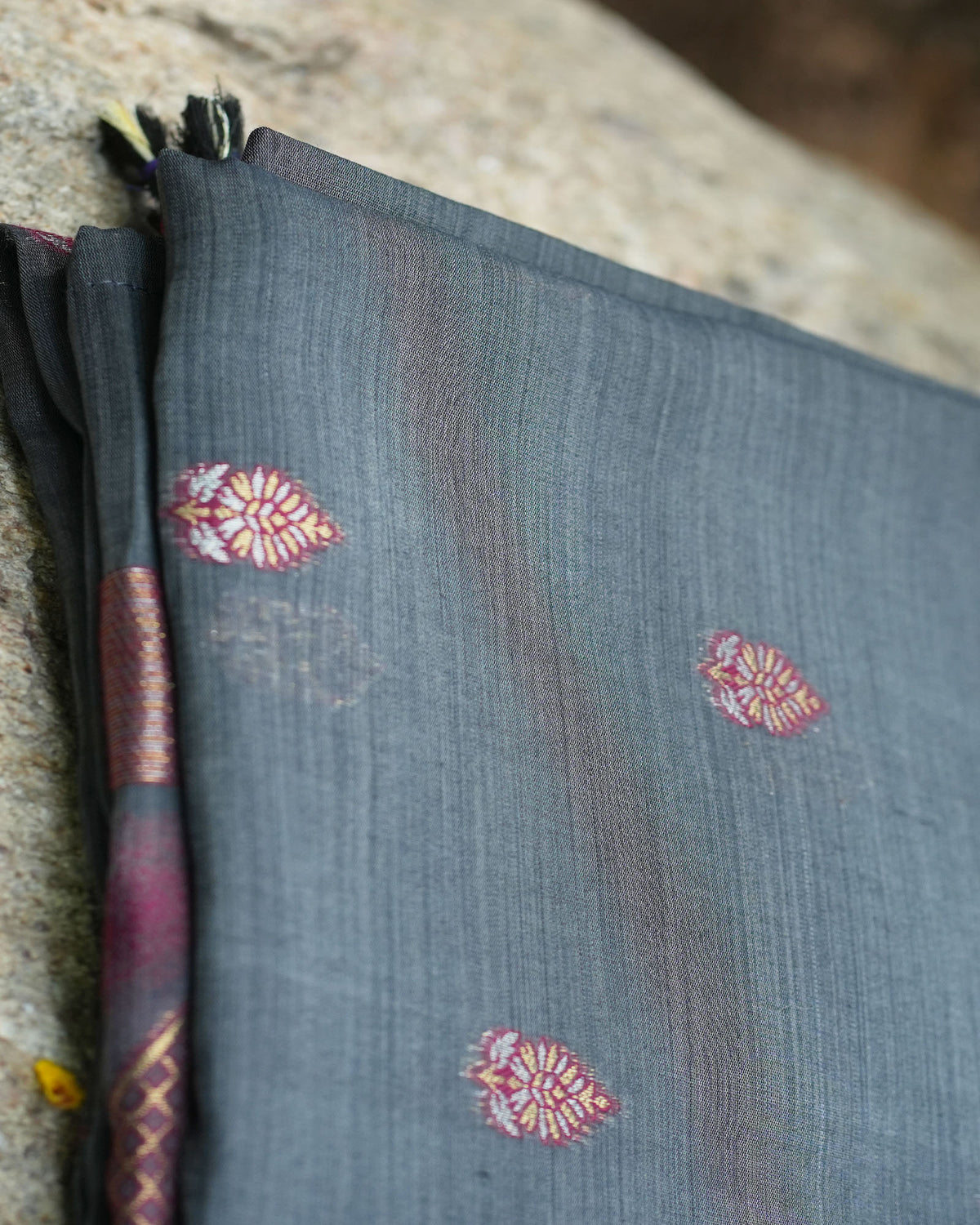 Linen Jamdani