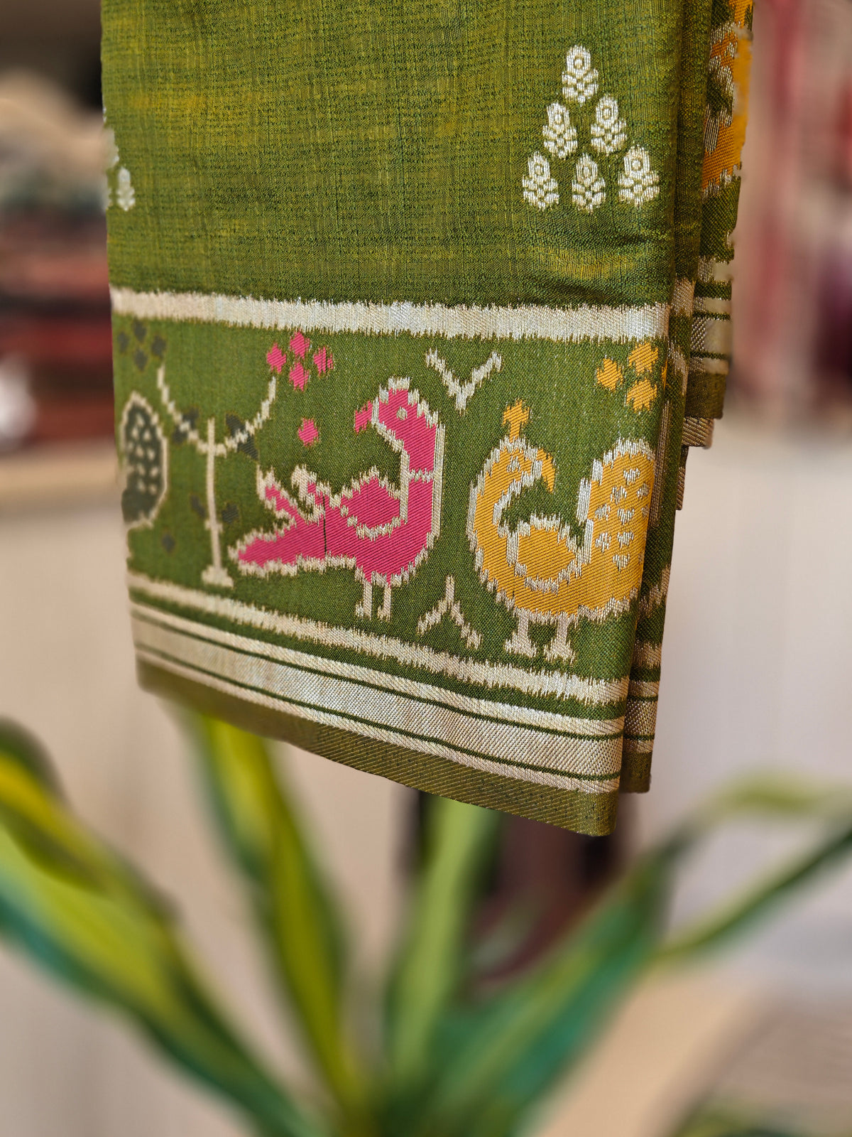 Paithani Patola