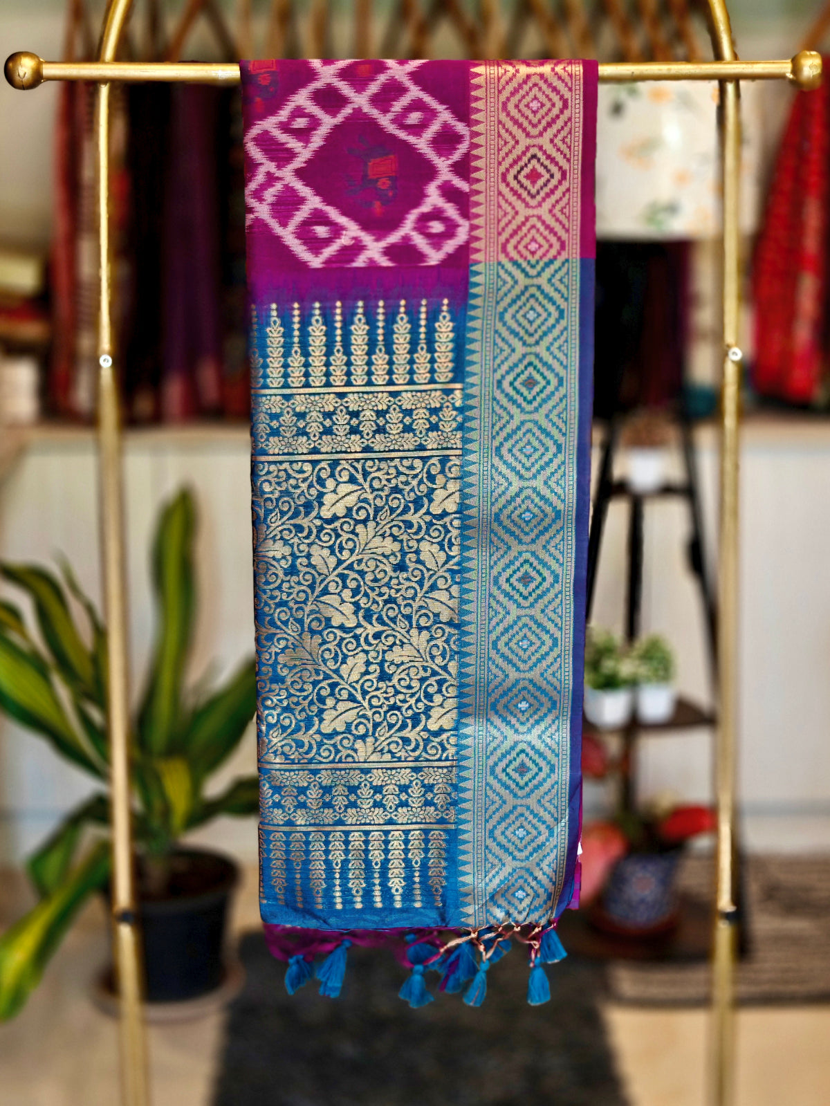 Ikkat Handloom