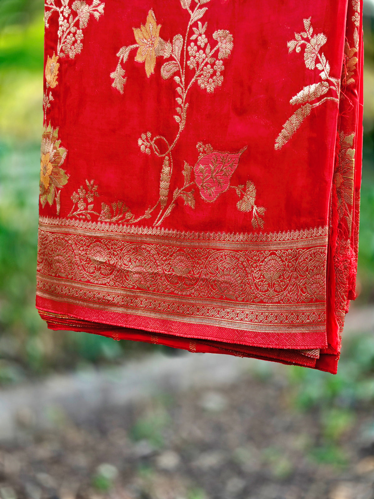 Crimson Royale Pure Mashru Crepe Saree